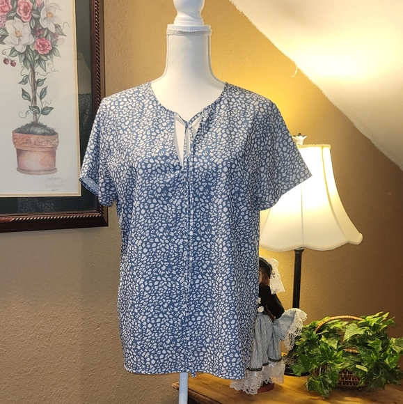 Womens Large Blouse - Picture 1 of 5